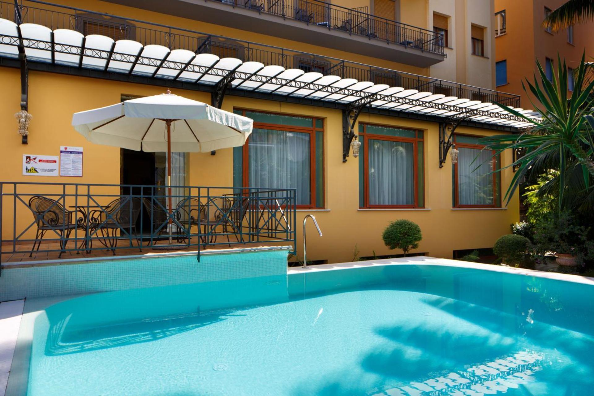 Zi' Teresa 4* Península Sorrentina